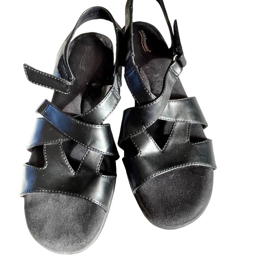 sku 1458 Mushrooms Women's Black Memory Foam Comfort Sandals Size 8.5